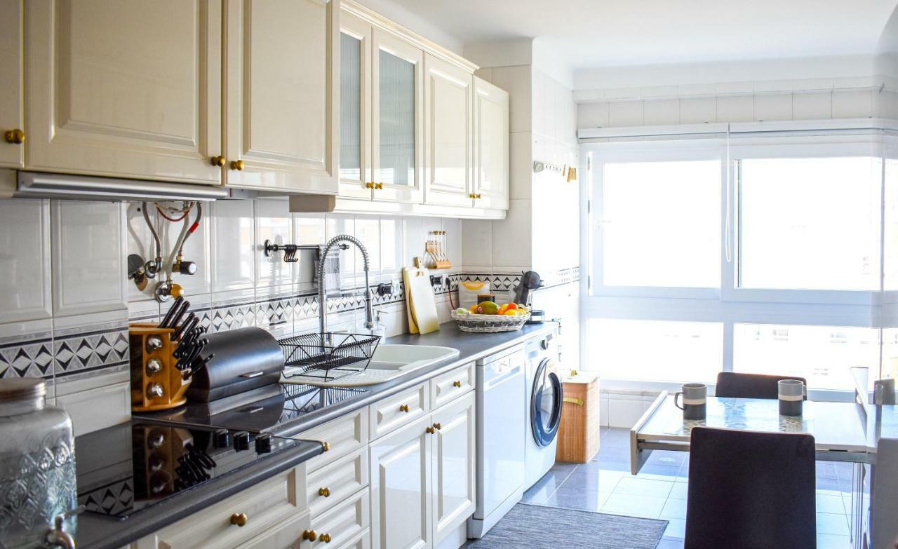 Lisbon Sky View 3Br Home + Near Airport + Free Parking Екстериор снимка